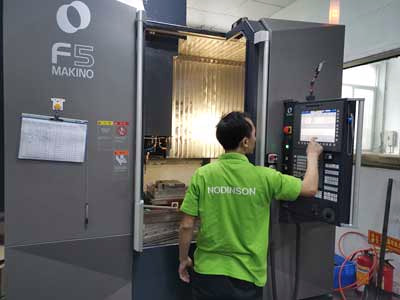 Makino CNC machine operation